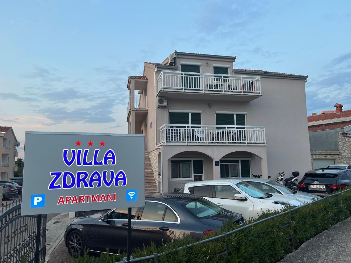 Apartments Villa Zdrava Traù Esterno foto